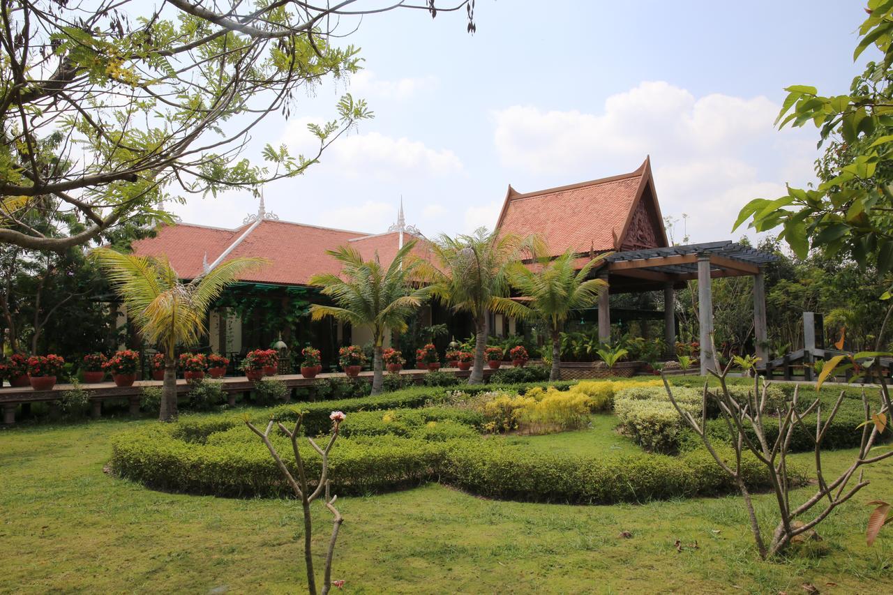 Samrith Hotel Kâmpóng Thum Exterior foto